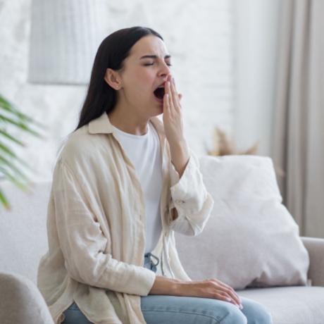 Mysimbas bivirkninger og behandling