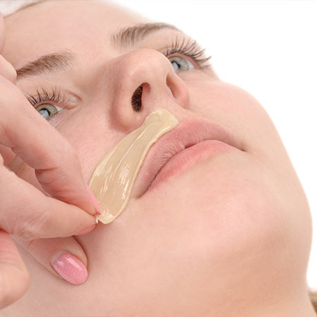 Eflornitina: A substância activa contra o crescimento excessivo de pelos