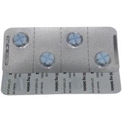 2 blisterpakninger med 4 filmdrasjerte Sildenafil 50 mg tabletter, foran og bak