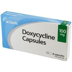 Eske for Doksysyklin 100 mg, med 8 kapsler i pakken