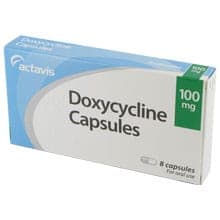 Embalagem de Doxiciclina 100mg contém 8 cápsulas